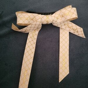 CHANEL Ribbon hairbow